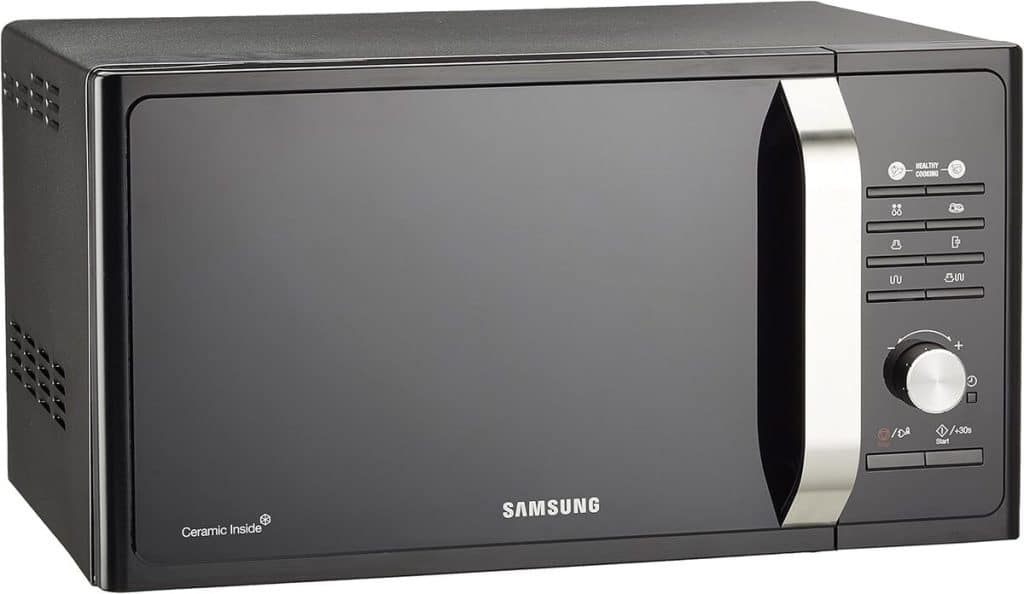 Test du micro-ondes grill Samsung MG23F302TAK : puissance et cuisine saine
