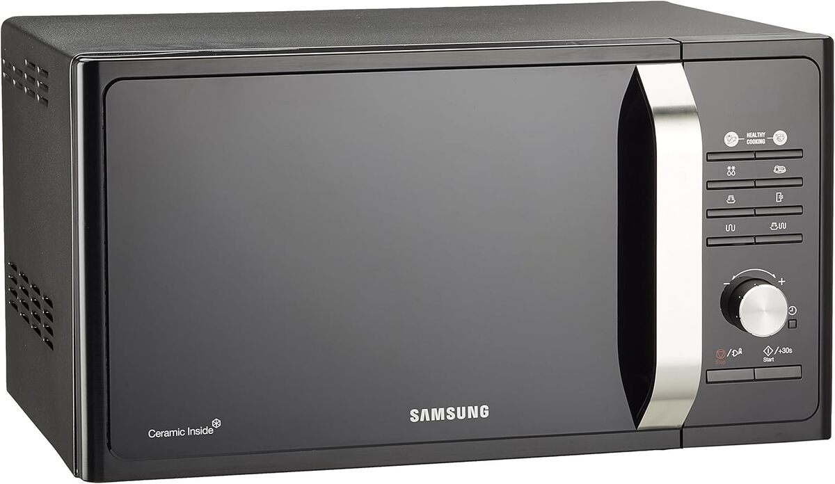 Test du micro-ondes grill Samsung MG23F302TAK : puissance et cuisine saine