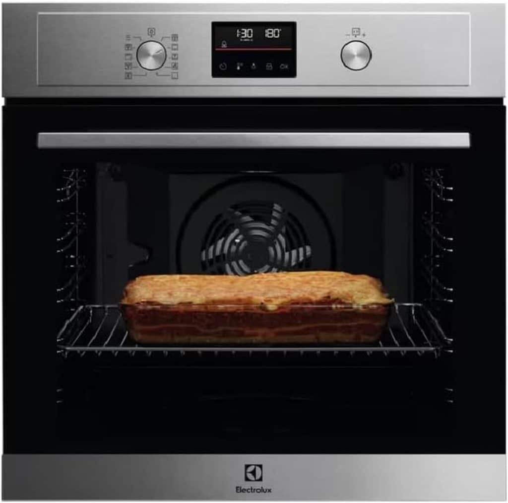 Test du four Electrolux EOF4P46X : performance et efficacité en cuisine