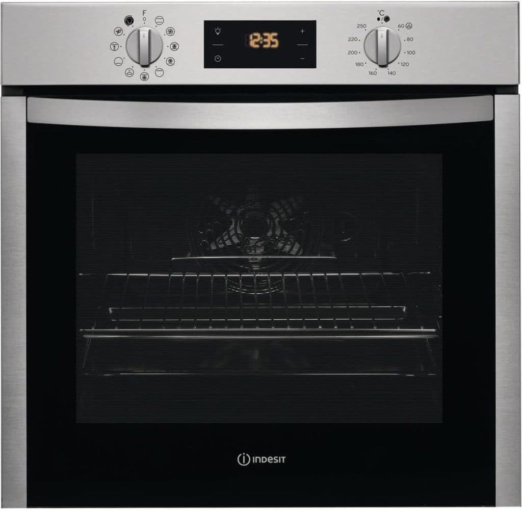 Test : four encastrable Indesit IFW5844CIX