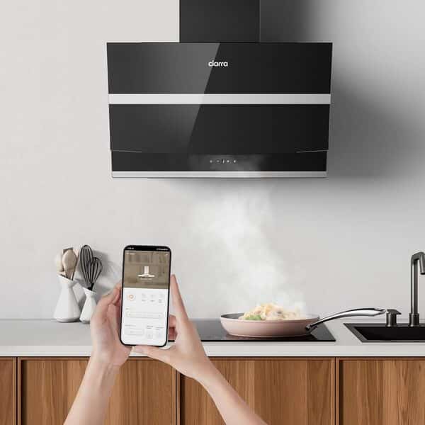 CIARRA ASB6736N Hotte Aspirante Class A+++ 60cm 650 m³/h - Hotte Inclinée pour Cuisine - Filtre à Charbon Inclus - WIFI & Commande Tactile - 4 Vitesses - Lumière LED - Recyclage & Evacuation - Noire [Classe énergétique A+++]