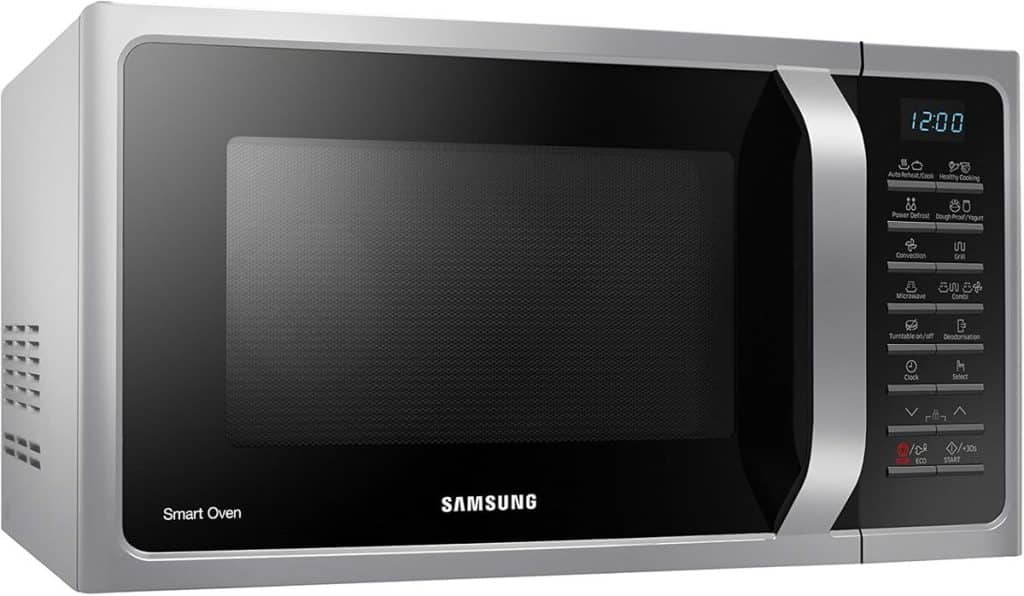 Test du four micro-ondes Samsung 900 W avec grill 1500 W