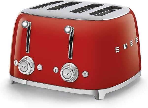 Smeg, Grille-pain 4 Tranches TSF03RDEU, 4 Fentes 36 mm, 6 Niveaux de Brunissage, Fonction Chauffage, Décongélation et Bagel, Éjection Automatique du Pain, 2 Ramasse Miettes, 2000 W, Rouge
