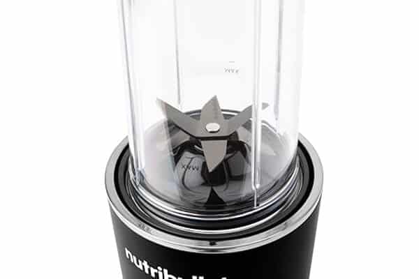 Découvrez le test complet du nutribullet NB1206MB : un blender puissant et stylé pour des smoothies parfaits et une cuisine moderne.