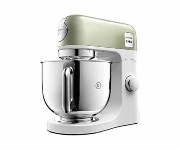 Découvrez le test complet du robot de cuisine Kenwood kMix KMX760GR : une puissance de 1000 W pour des préparations culinaires parfaites et faciles.