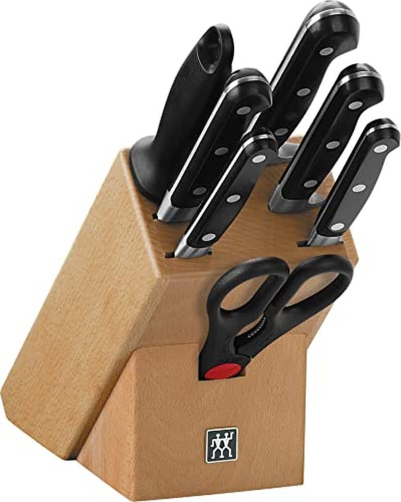Test des couteaux Zwilling Professional S : bois de hêtre et acier inoxydable